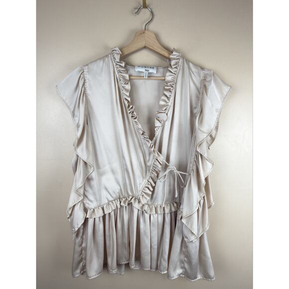 Munthe Vox Wrap Blouse Women’s Ivory Ruffle Satin Like Top Approx Size M/L Boho - Picture 2 of 13